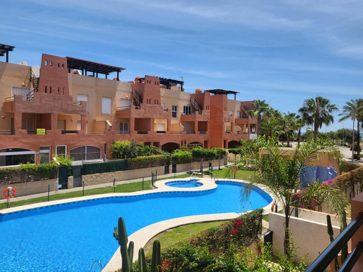 Apartament Apartamento Coqueto Con Terraza Y Cerca De La Piscina Comunitaria Y De La Playa! Playas de Vera Zewnętrze zdjęcie